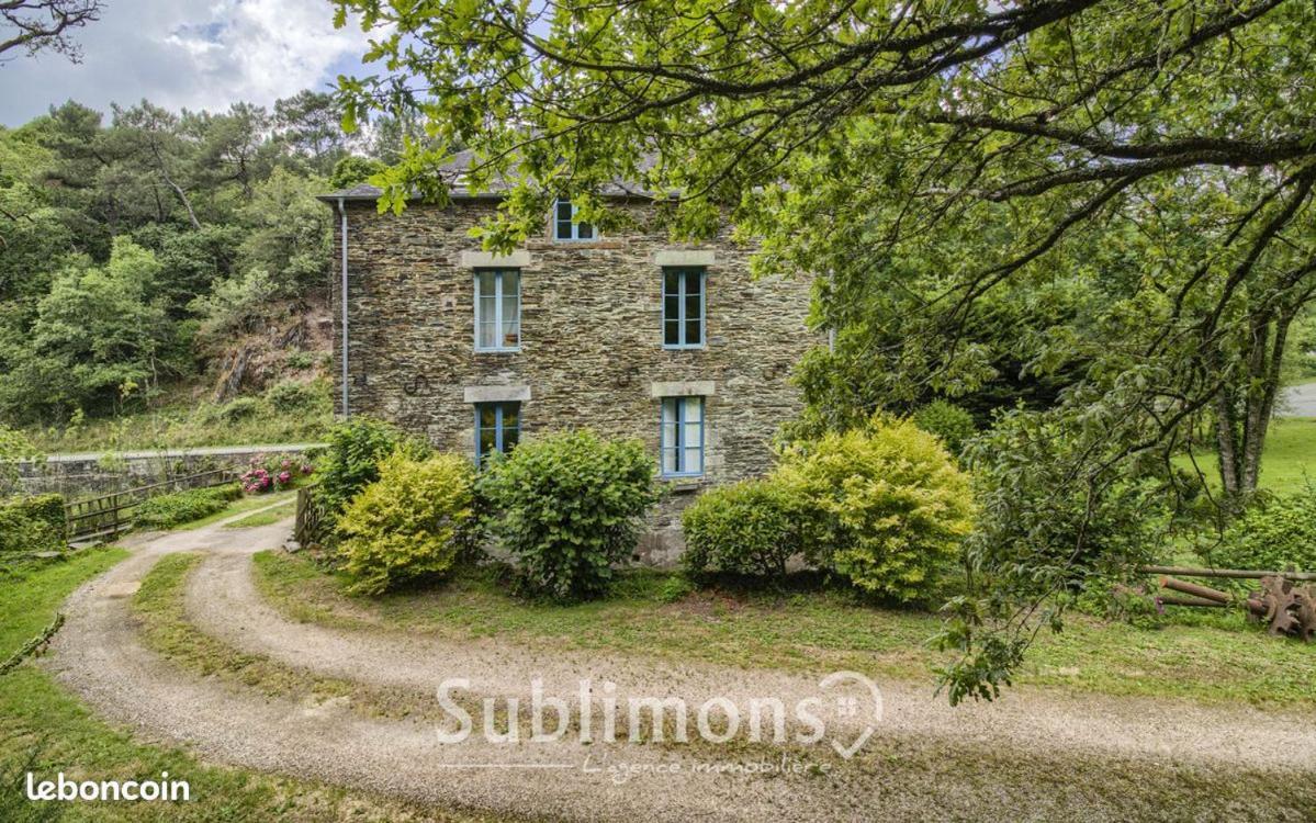 Le Moulin De Gueuzon
